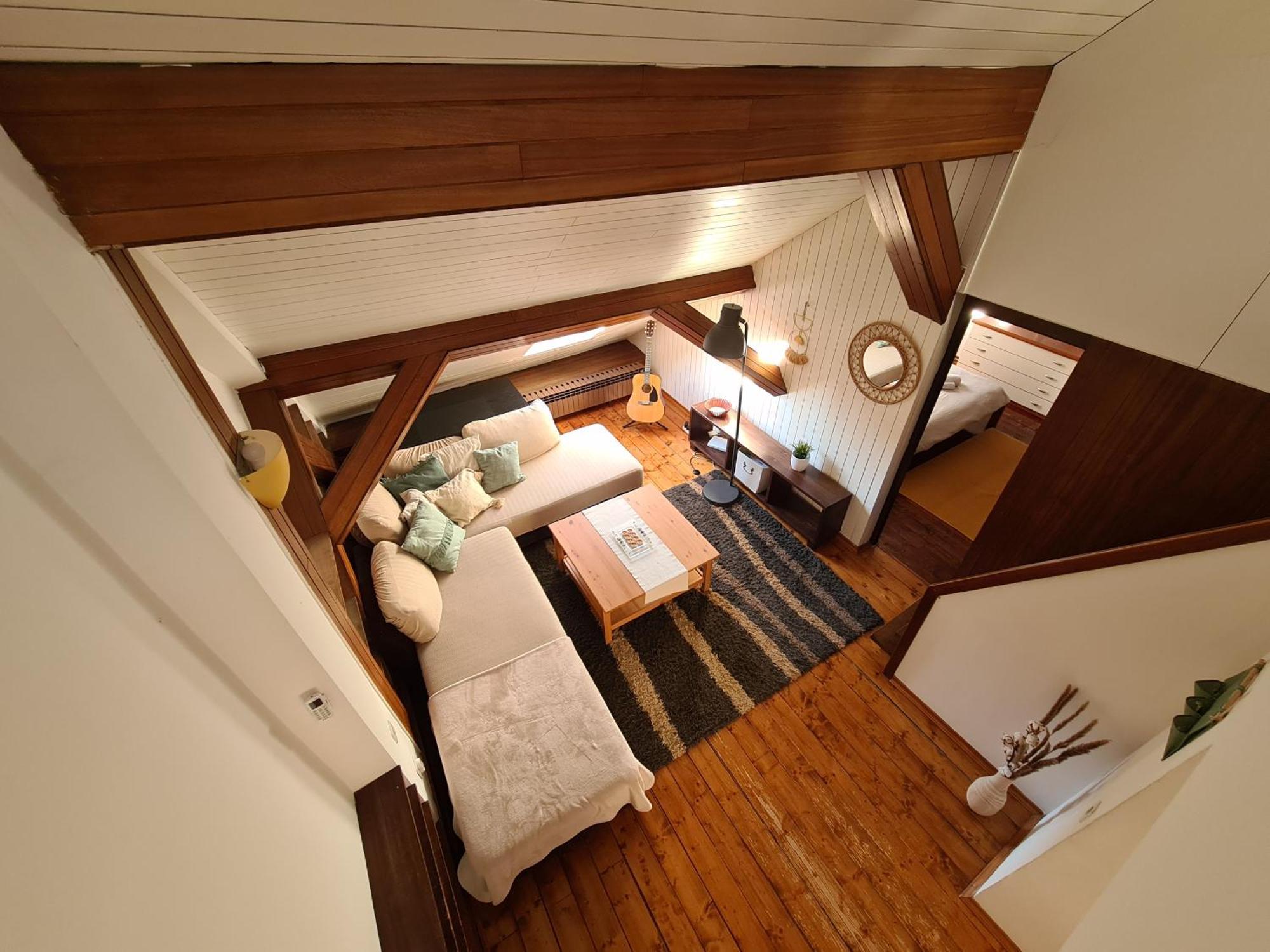 Old Town Cabin Apartment Zagreb Bagian luar foto