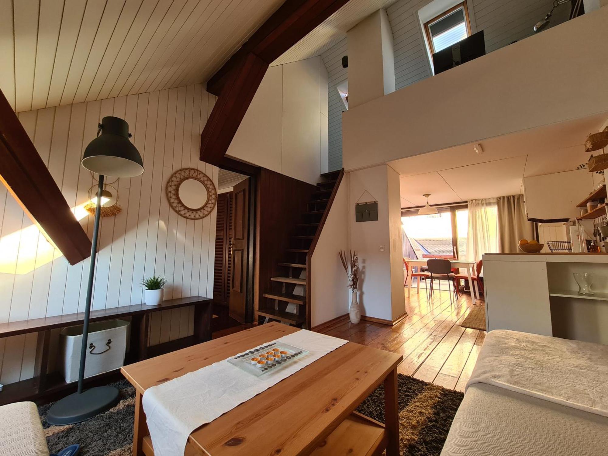 Old Town Cabin Apartment Zagreb Bagian luar foto